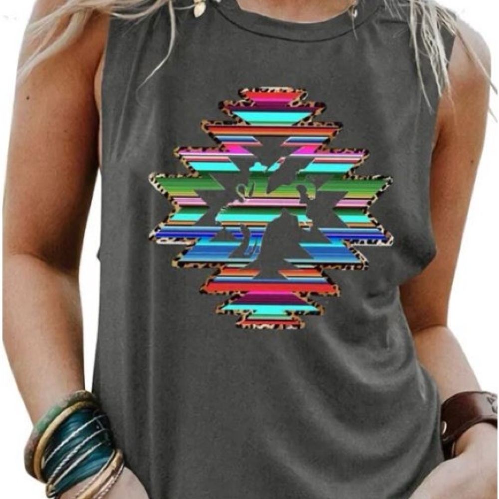 Trendy Gray Sleeveless Top with Colorful Serape Bronc Design